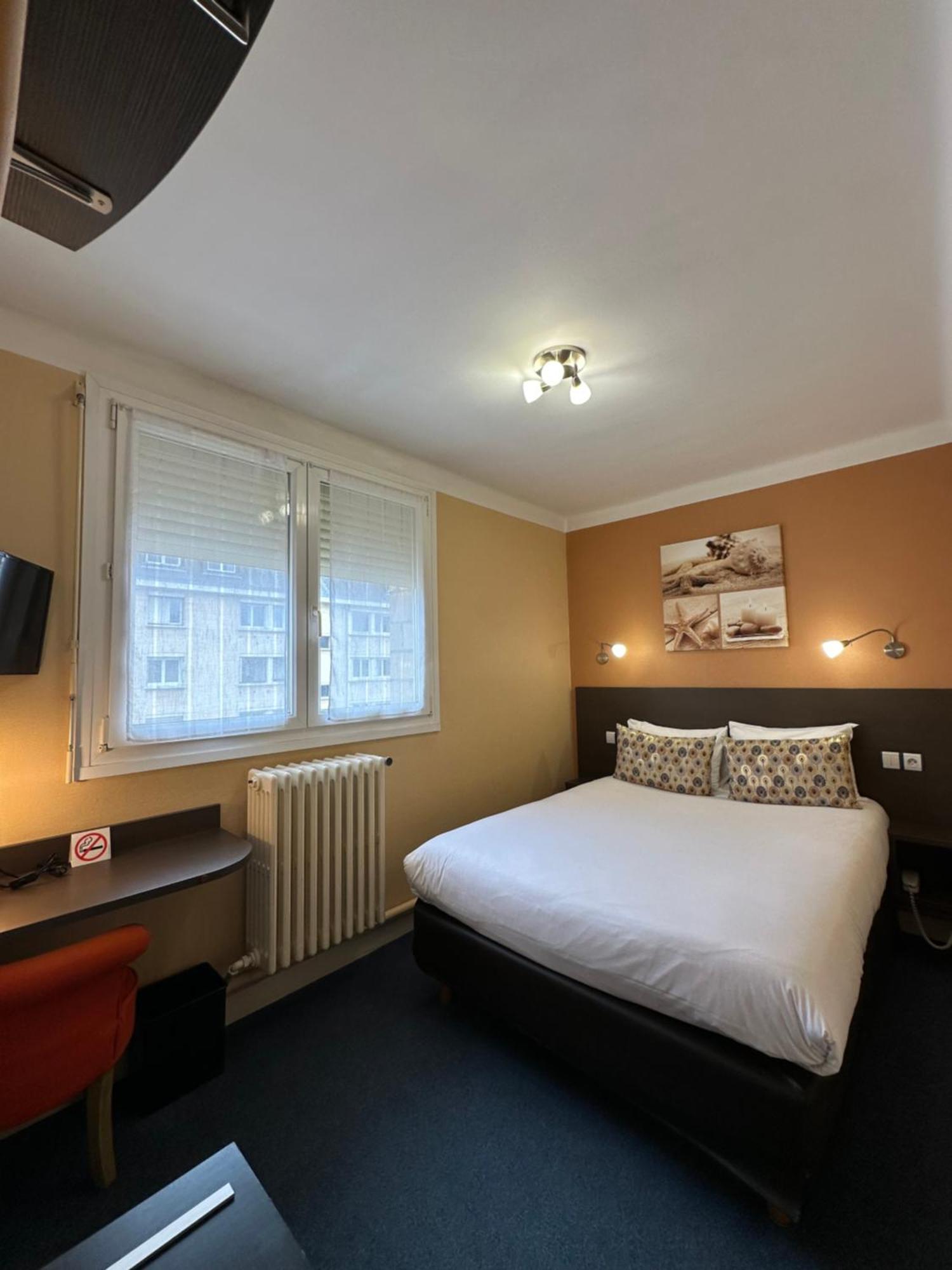 Hotel De Caen Habitación foto